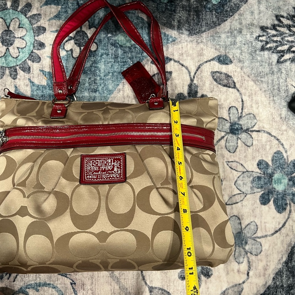 Coach Poppy Daisy XL Shoulder Bag EUC - Picture 14 of 16